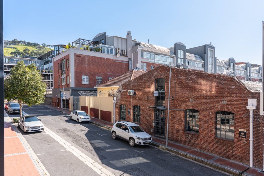 2 Bedroom Property for Sale in De Waterkant Western Cape